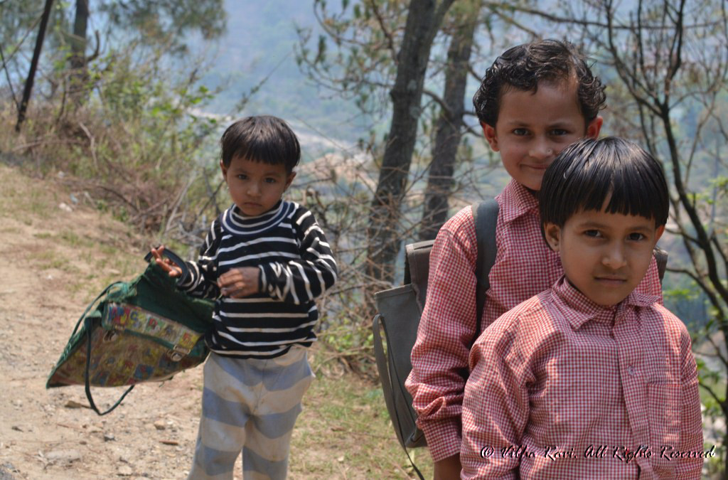 Uttarakhand children going to school